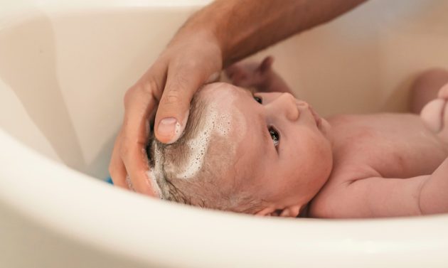 Ömeryem Lavanta Etkili Bebek Şampuanı (1) Ömeryem Lavanta Etkili Bebek Şampuanı (1)